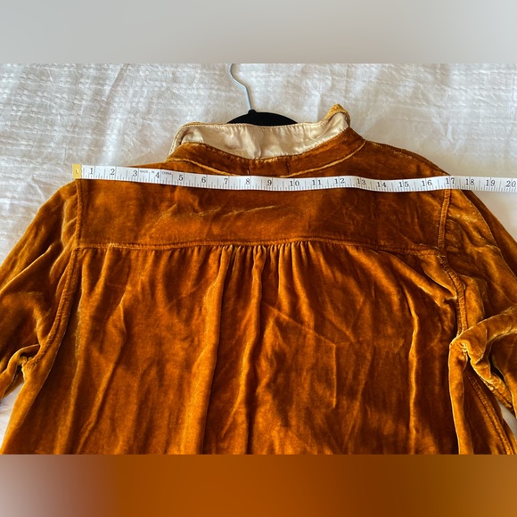 CP Shades Velvet Teton Tunic - Picture 5 of 9